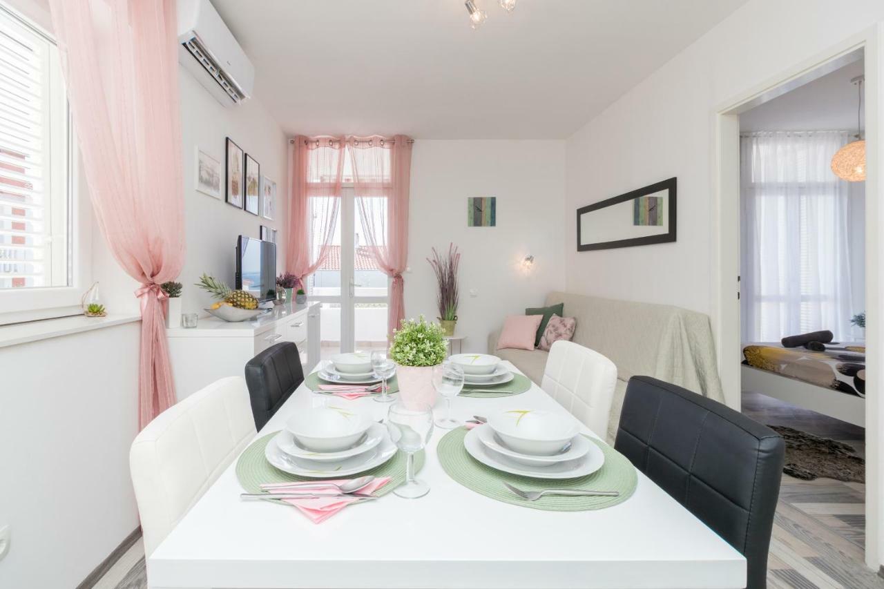 Apartman Roko Petrcane Bagian luar foto
